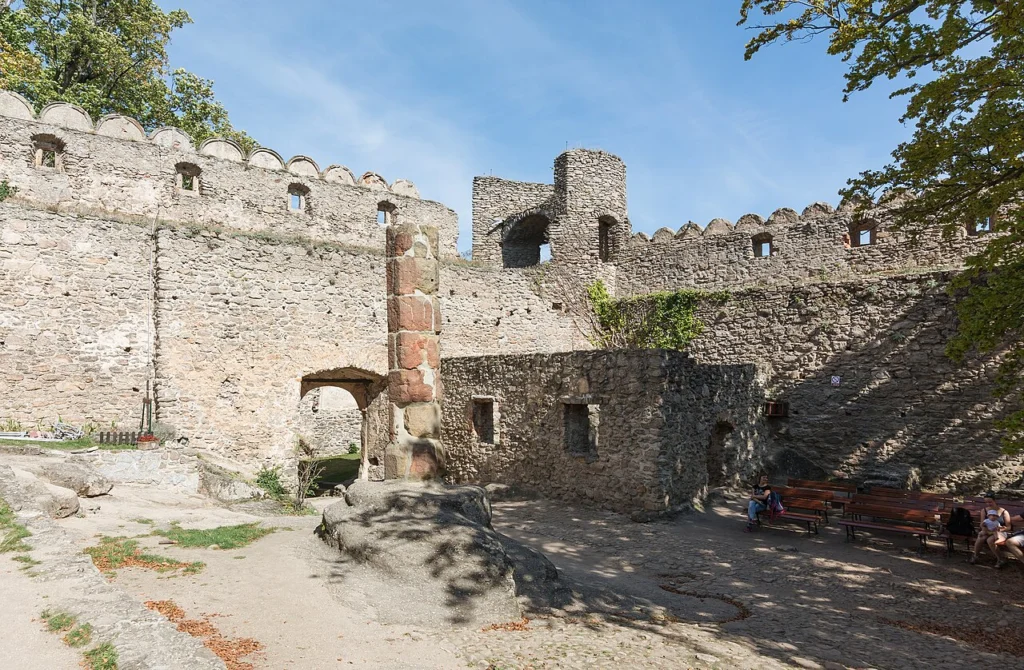 Ruiny zamku Chojnik
