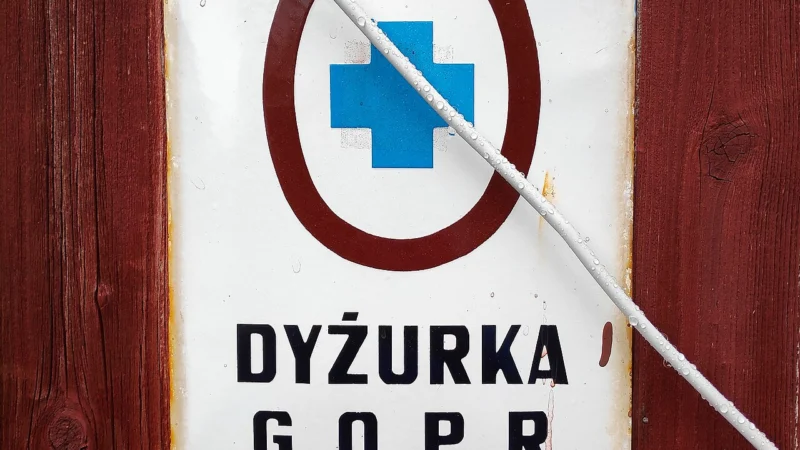 Bezpieczeństwo w górach dla rodzin — kompleksowy poradnik